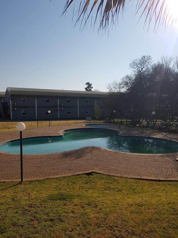 Be My Guest Hotel Conference Sasolburg Eksteriør bilde